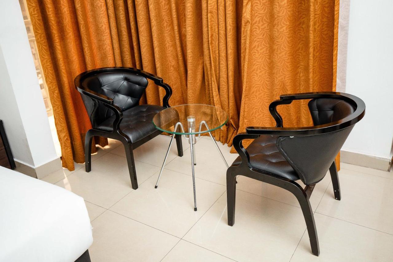 Hotel Everest Rd Congo Kinshasa Luaran gambar